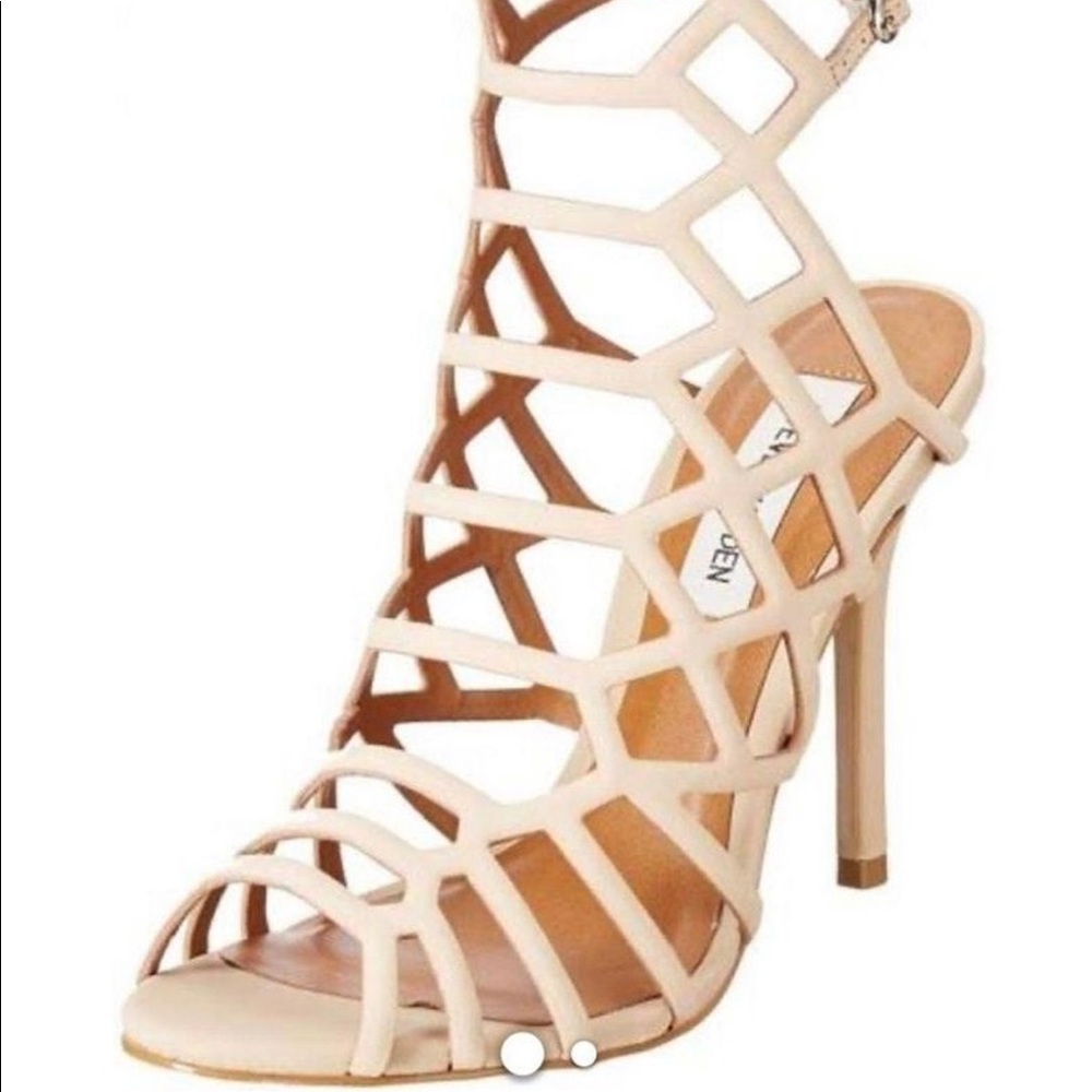 Steve Madden Nude Heels